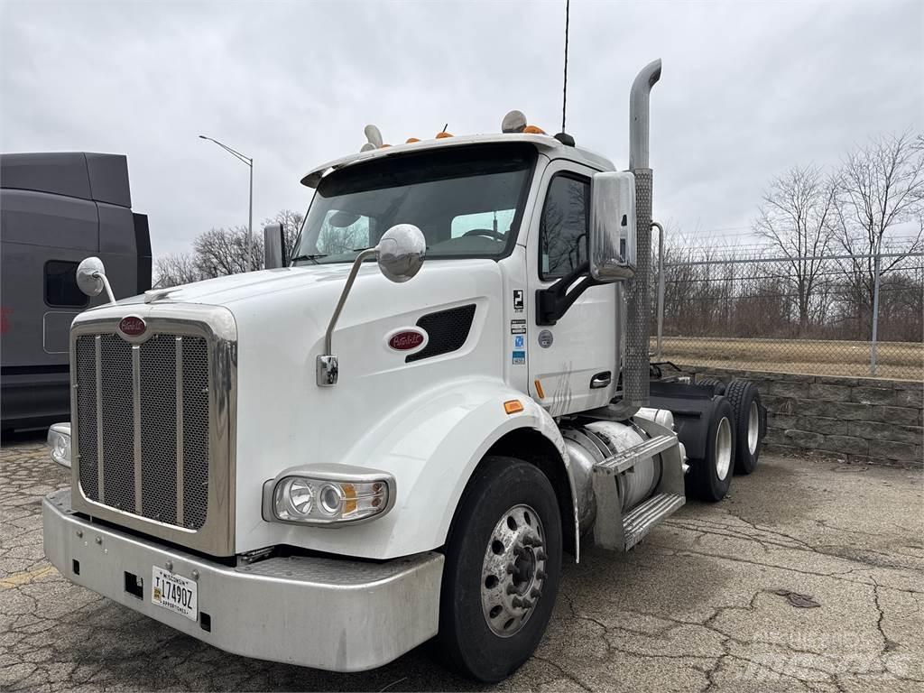 Peterbilt 567 Conventional Trucks / Tractor Trucks