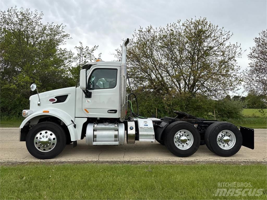 Peterbilt 567 Conventional Trucks / Tractor Trucks