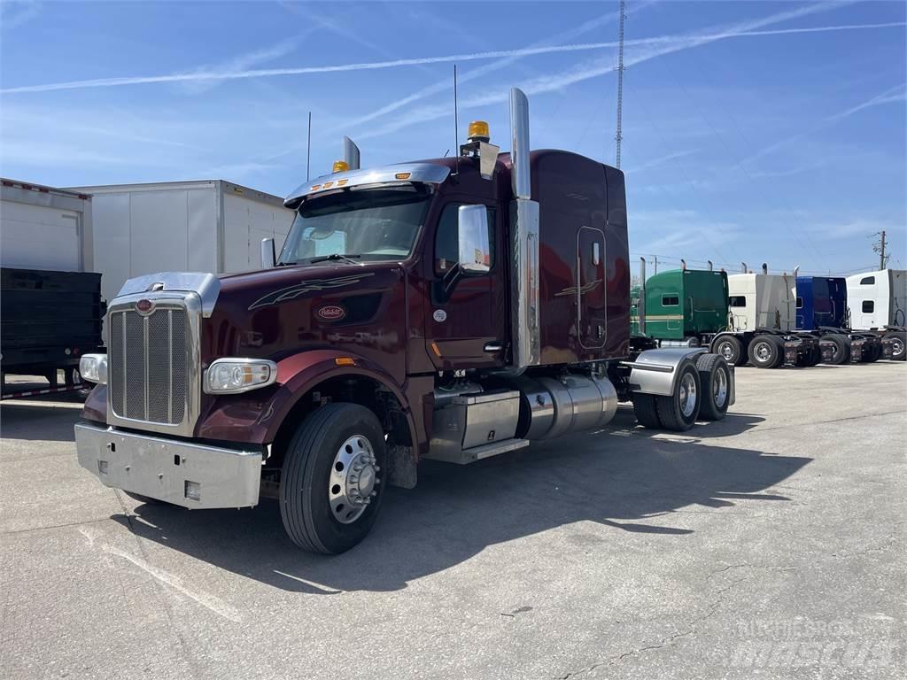 Peterbilt 567 Conventional Trucks / Tractor Trucks