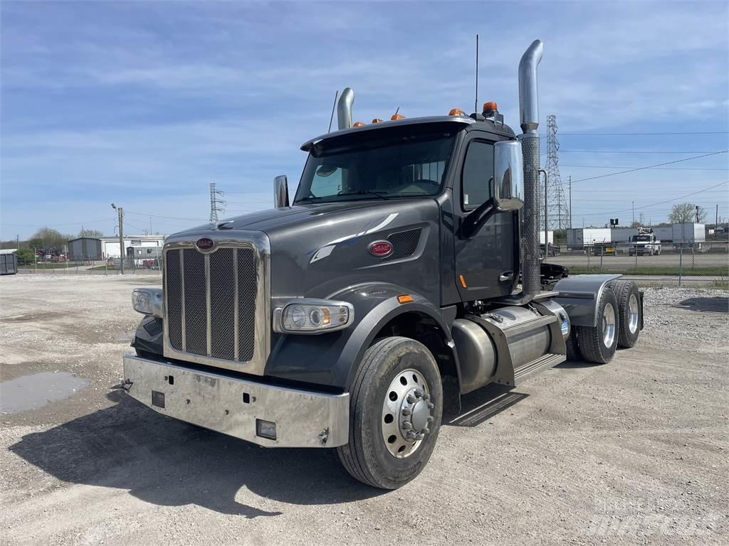 Peterbilt 567 Conventional Trucks / Tractor Trucks