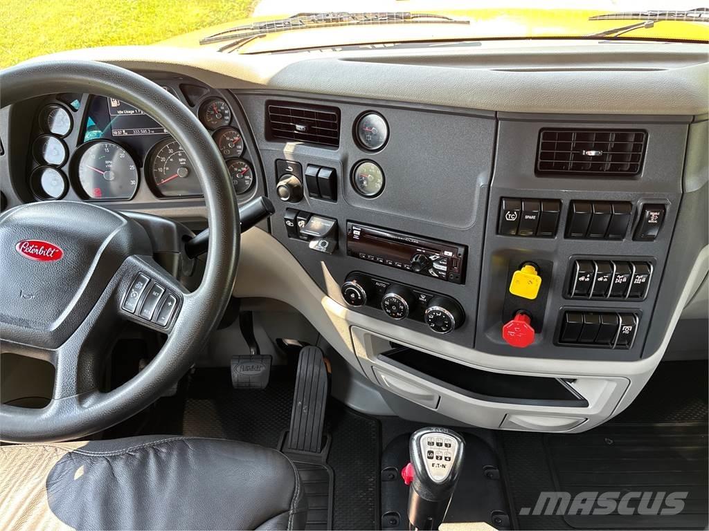 Peterbilt 567 Conventional Trucks / Tractor Trucks