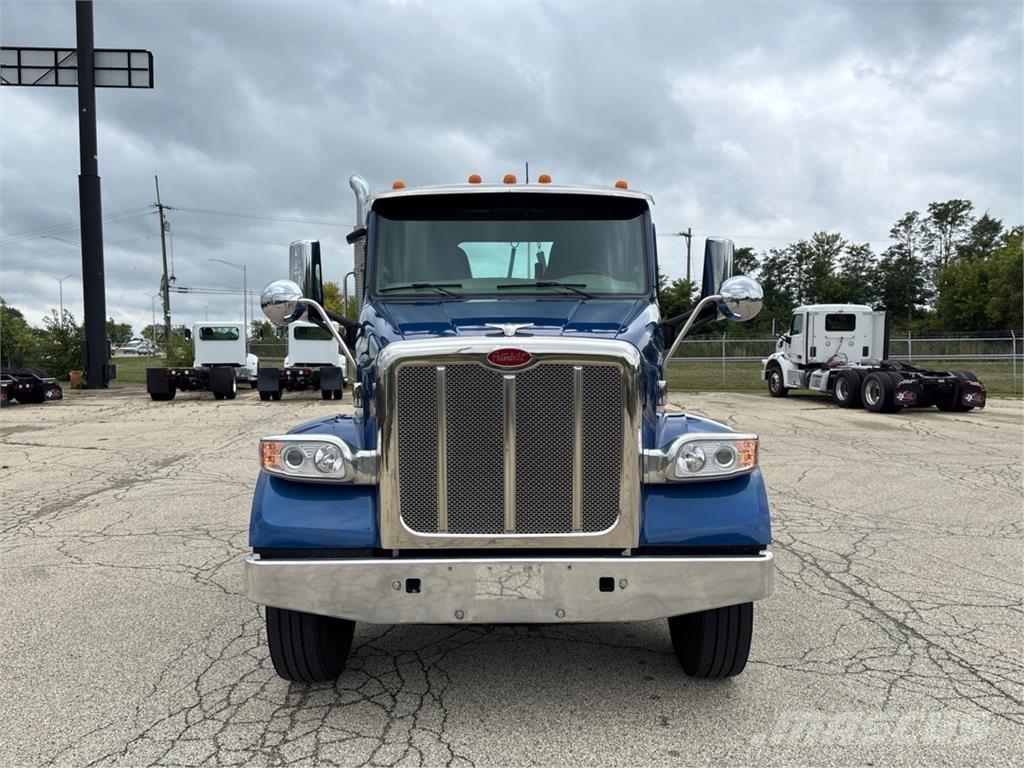 Peterbilt 567 Other Trucks