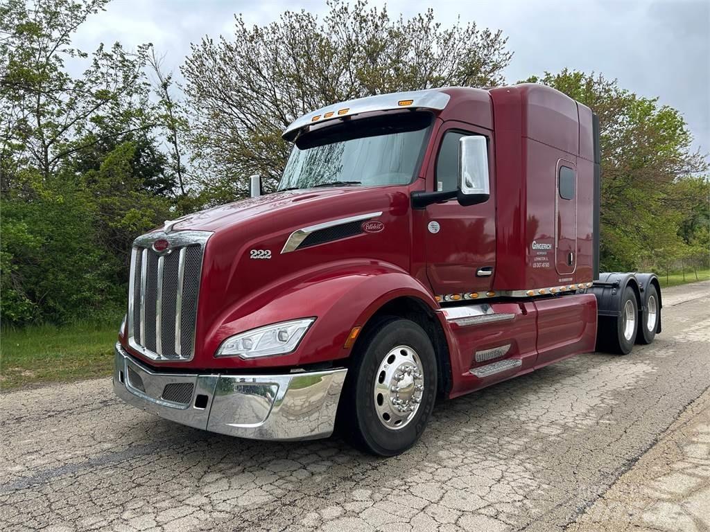 Peterbilt 579 Conventional Trucks / Tractor Trucks
