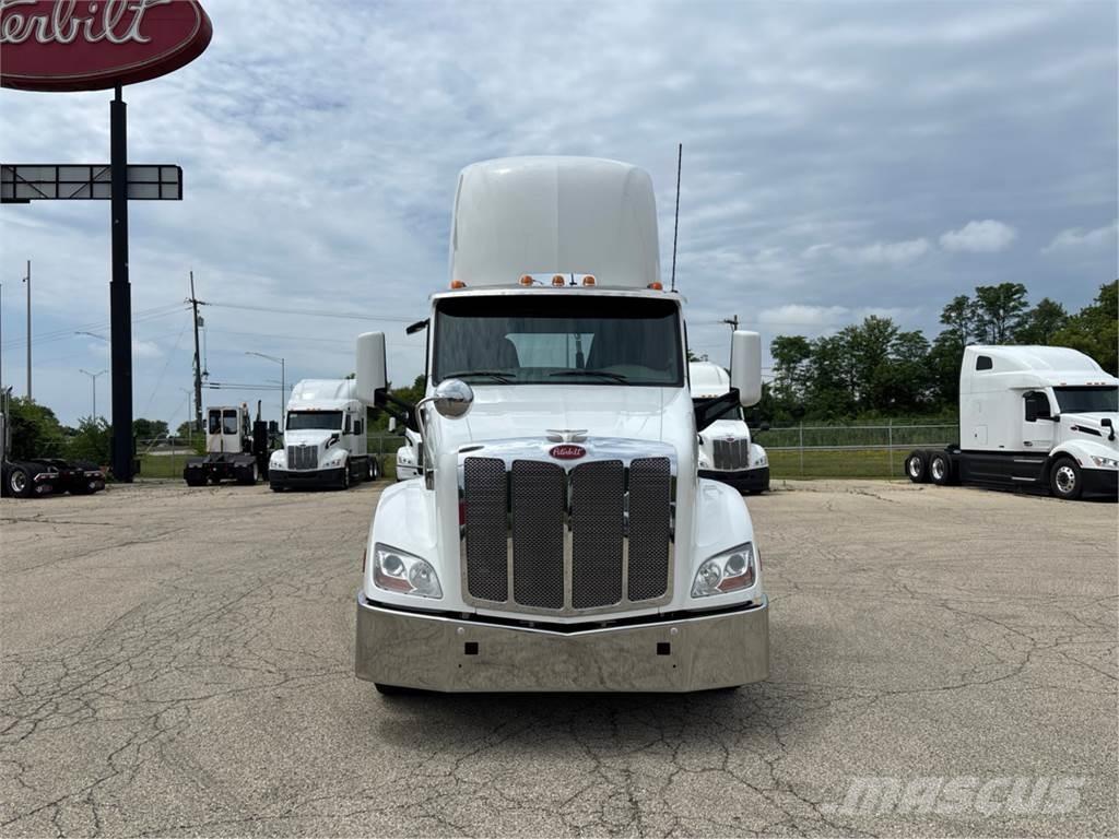 Peterbilt 579 Other Trucks
