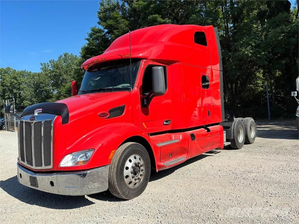 Peterbilt 579 Other Trucks