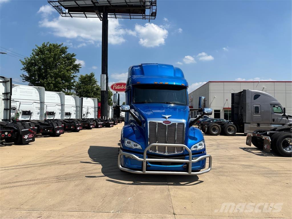 Peterbilt 579 Other Trucks