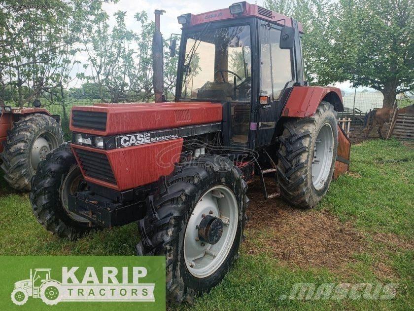 CASE  Tractors