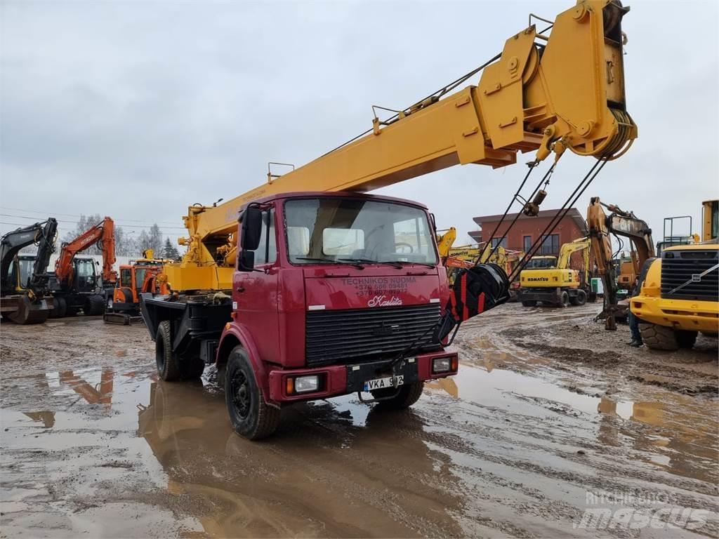 MAZ 5337 Mobile and all terrain cranes