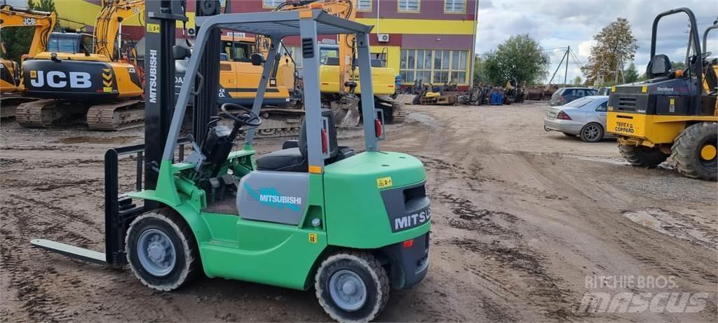 Mitsubishi FD20 Diesel Forklifts