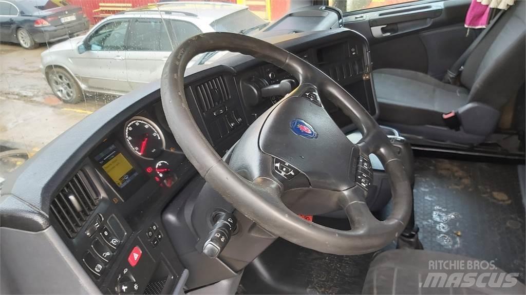 Scania R400 Conventional Trucks / Tractor Trucks