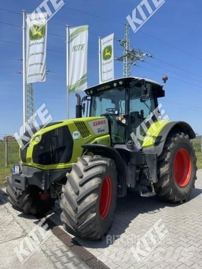 CLAAS Axion 810 Tractors