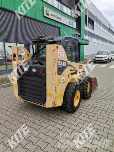 Gehl 5240 Front Loaders