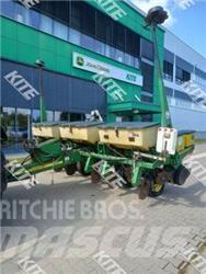 John Deere 1750 Drills