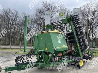 John Deere 740A/9M Farm Drills