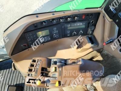 John Deere 8220 Tractors