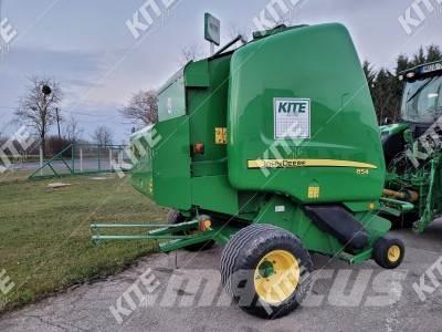 John Deere 854 Round Balers