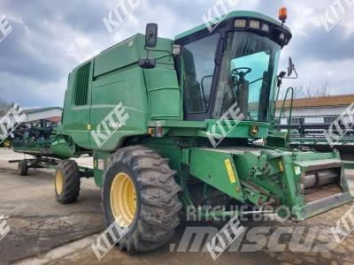 John Deere 9540 WTS 2WD Combine Harvesters