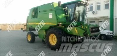 John Deere 9640 WTS Combine Harvesters