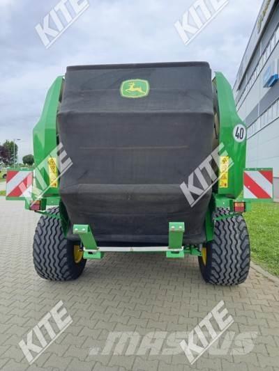 John Deere V451R Round Balers