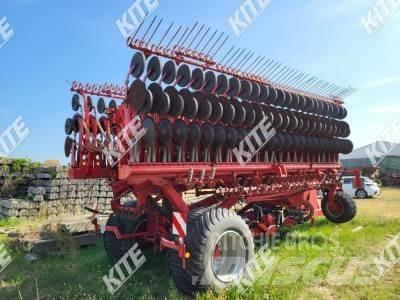 Kverneland DG 9000-12000 Farm Drills