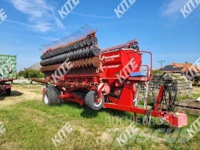 Kverneland DG 9000-12000 Farm Drills