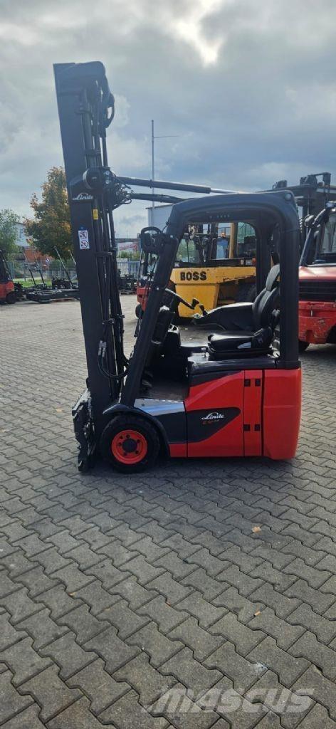 Linde E 12-02 Electric Forklifts
