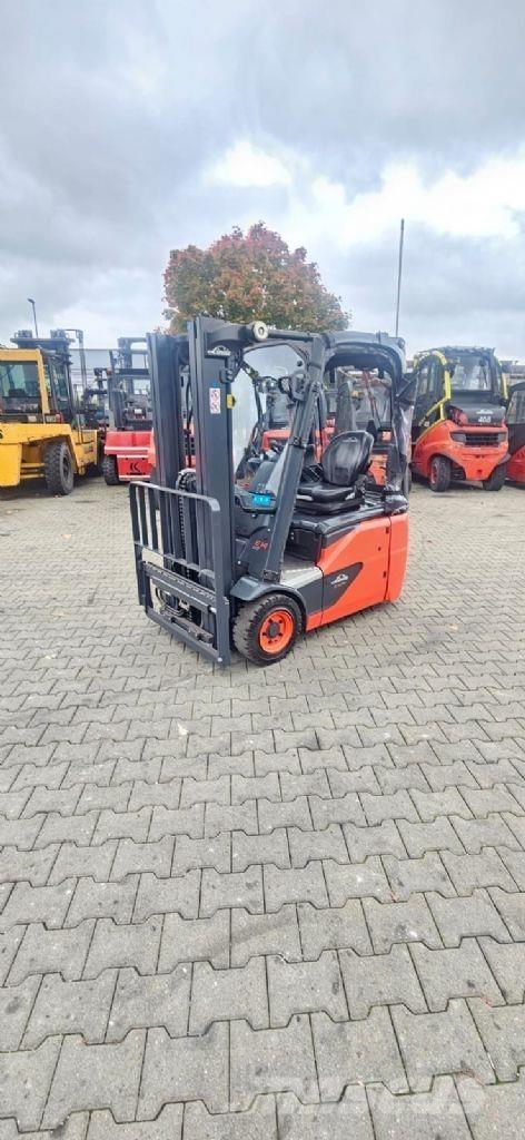 Linde E 14-02 Electric Forklifts