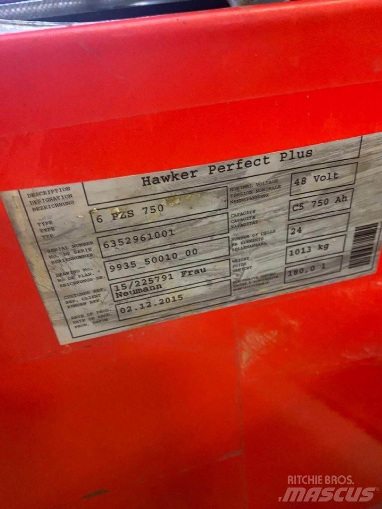 Linde E 18 L-02 Electric Forklifts