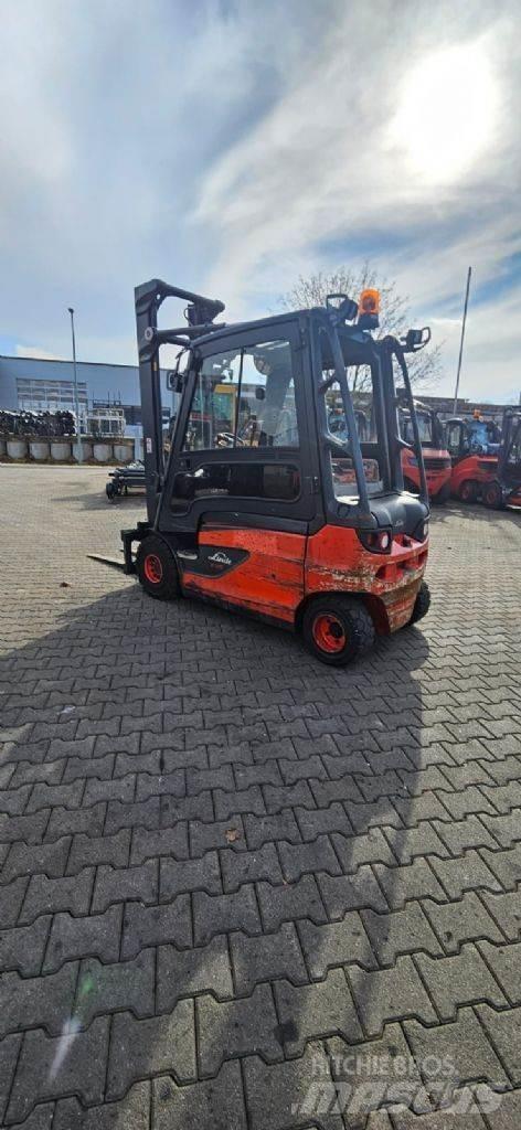 Linde E 25 L-01 Electric Forklifts