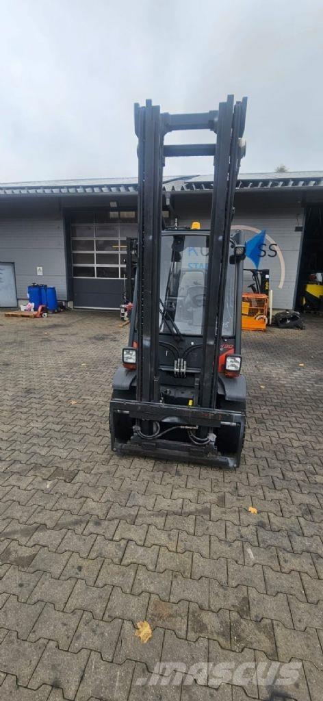 Linde H 30 D-02 Diesel Forklifts