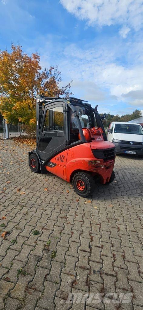 Linde H 30 T-02 LPG trucks