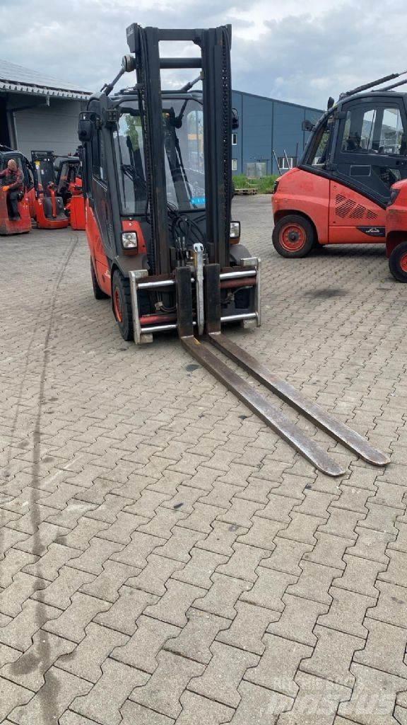 Linde H 35 D-01 Diesel Forklifts