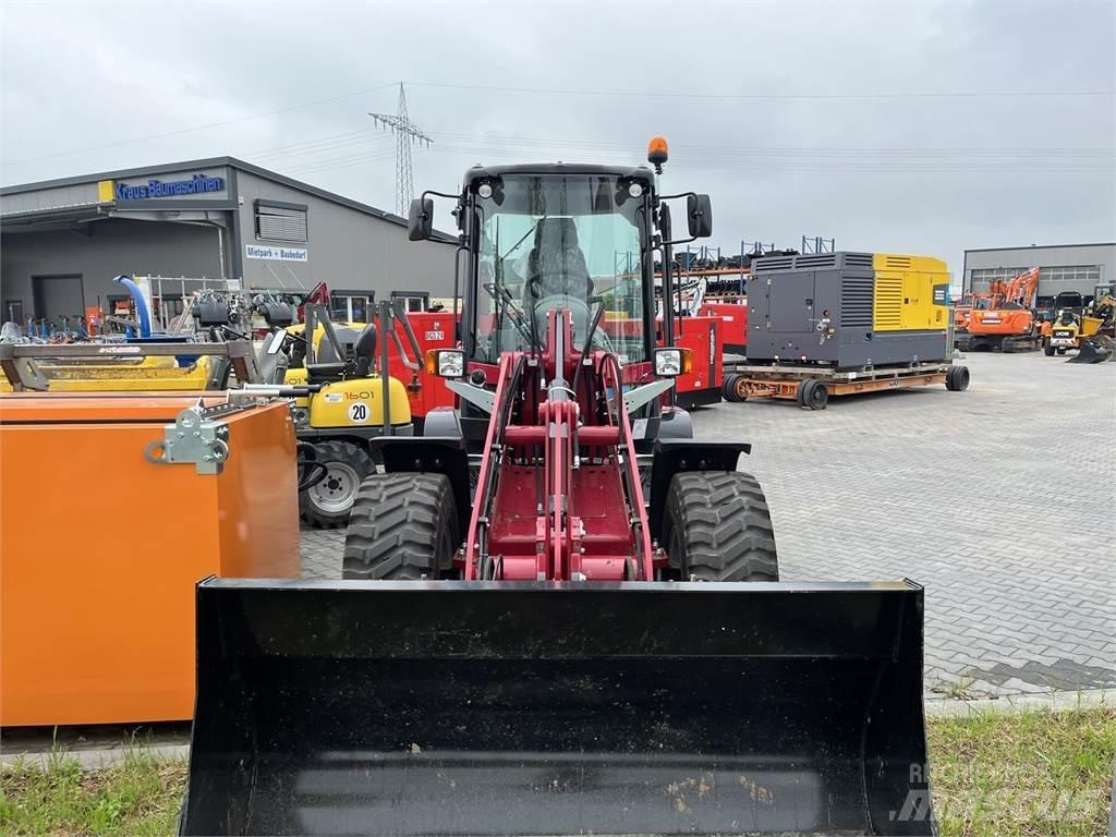 Yanmar V80 Wheel Loaders