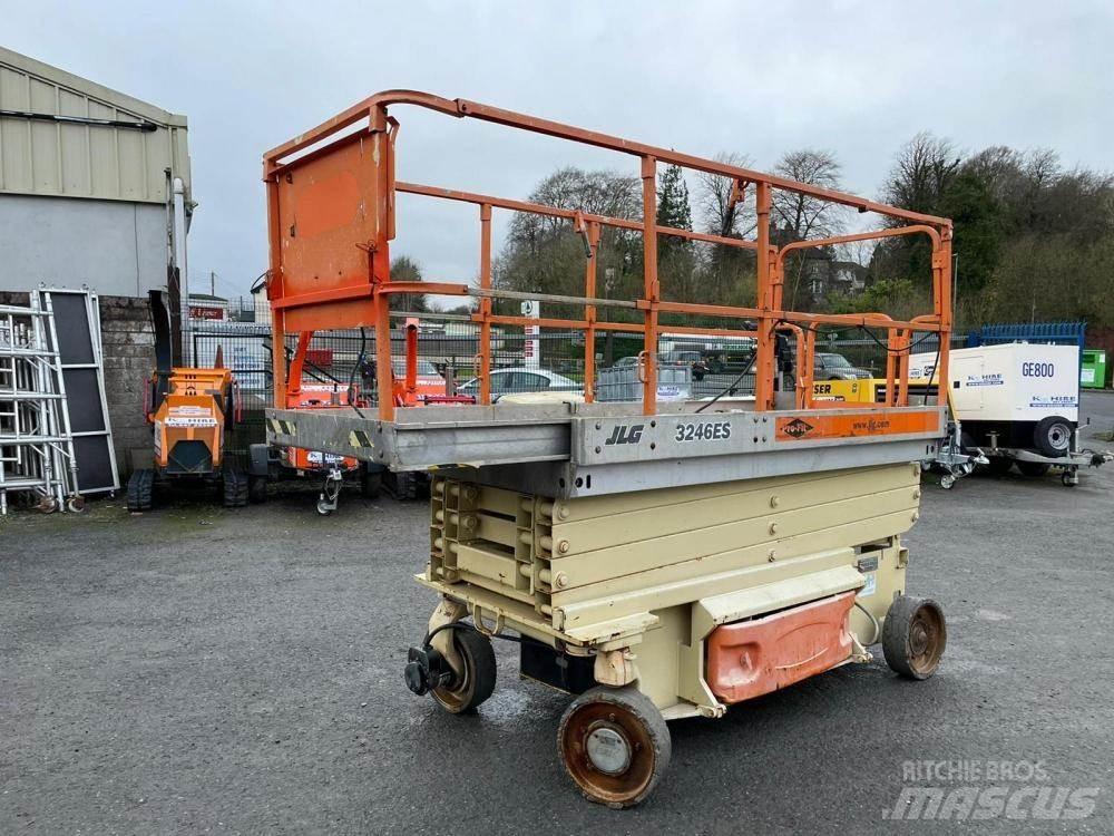 JLG 3246ES Scissor Lifts