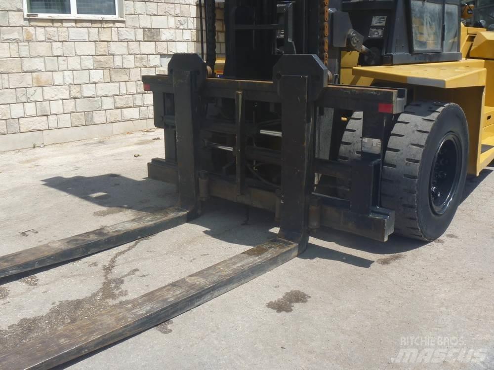 CAT DP150 Diesel Forklifts