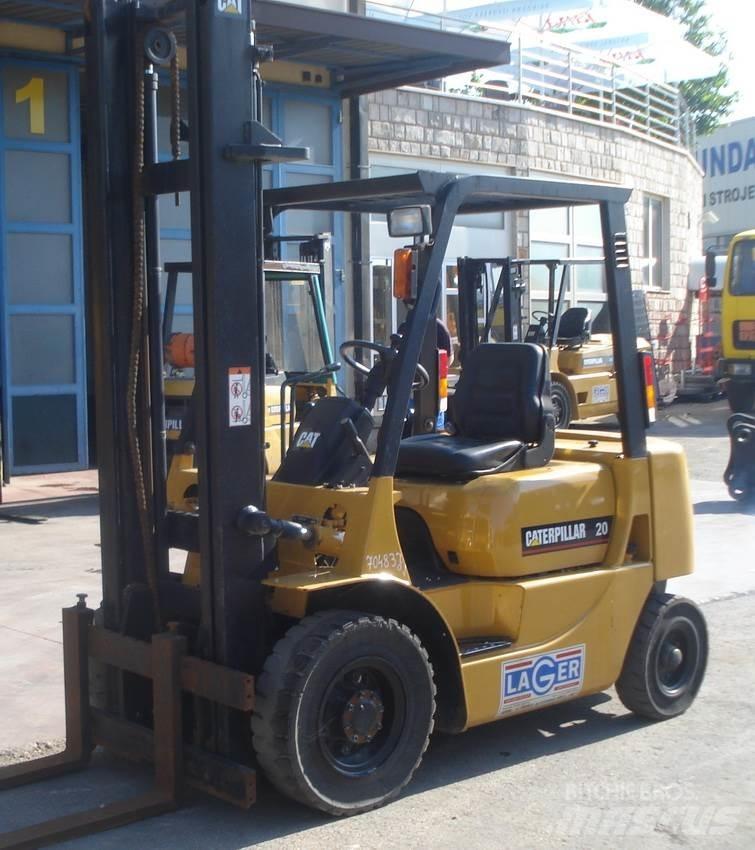 CAT DP20 Diesel Forklifts