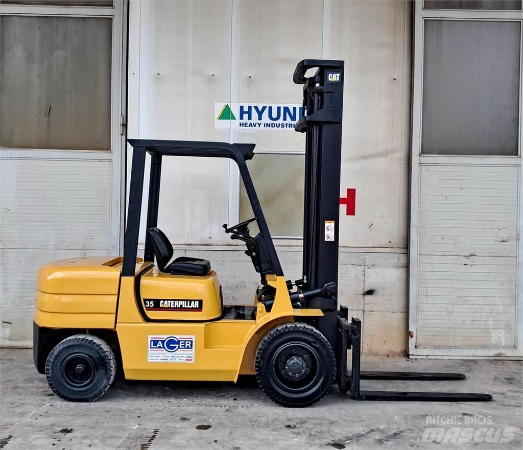 CAT FD35A Diesel Forklifts