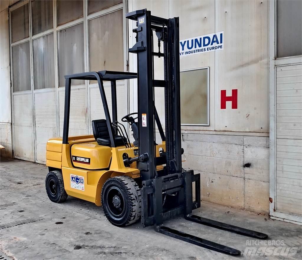 CAT FD35A Diesel Forklifts