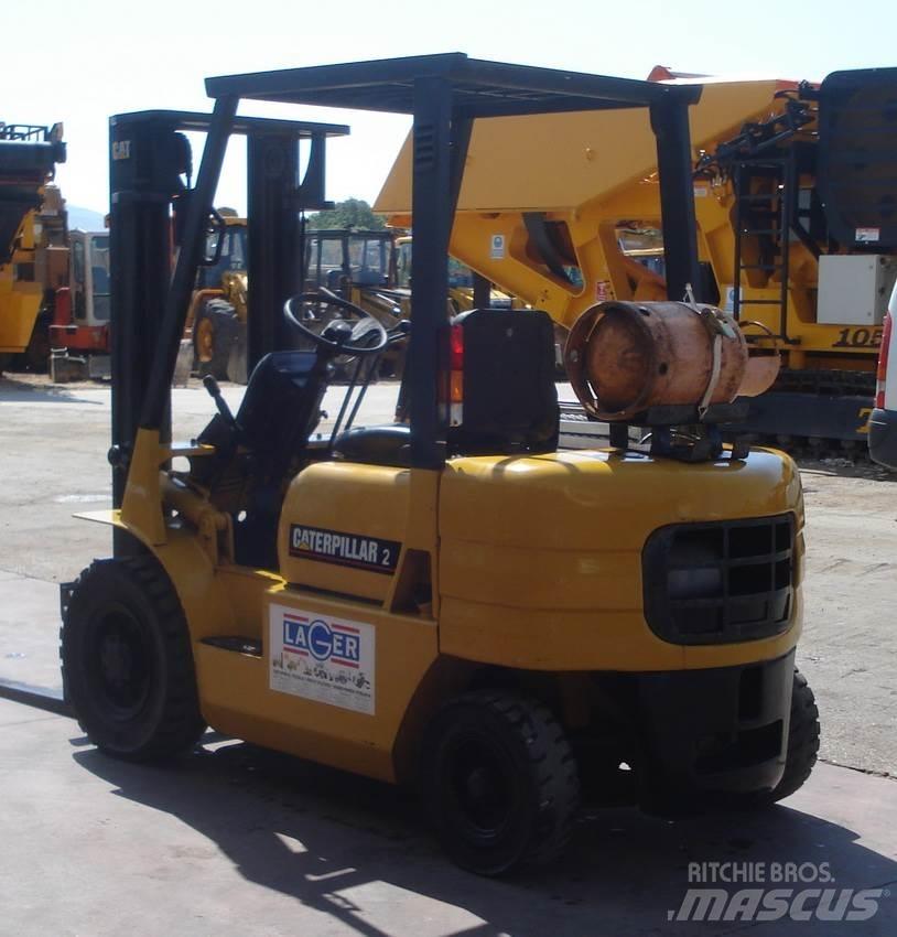 CAT GP20 LPG trucks