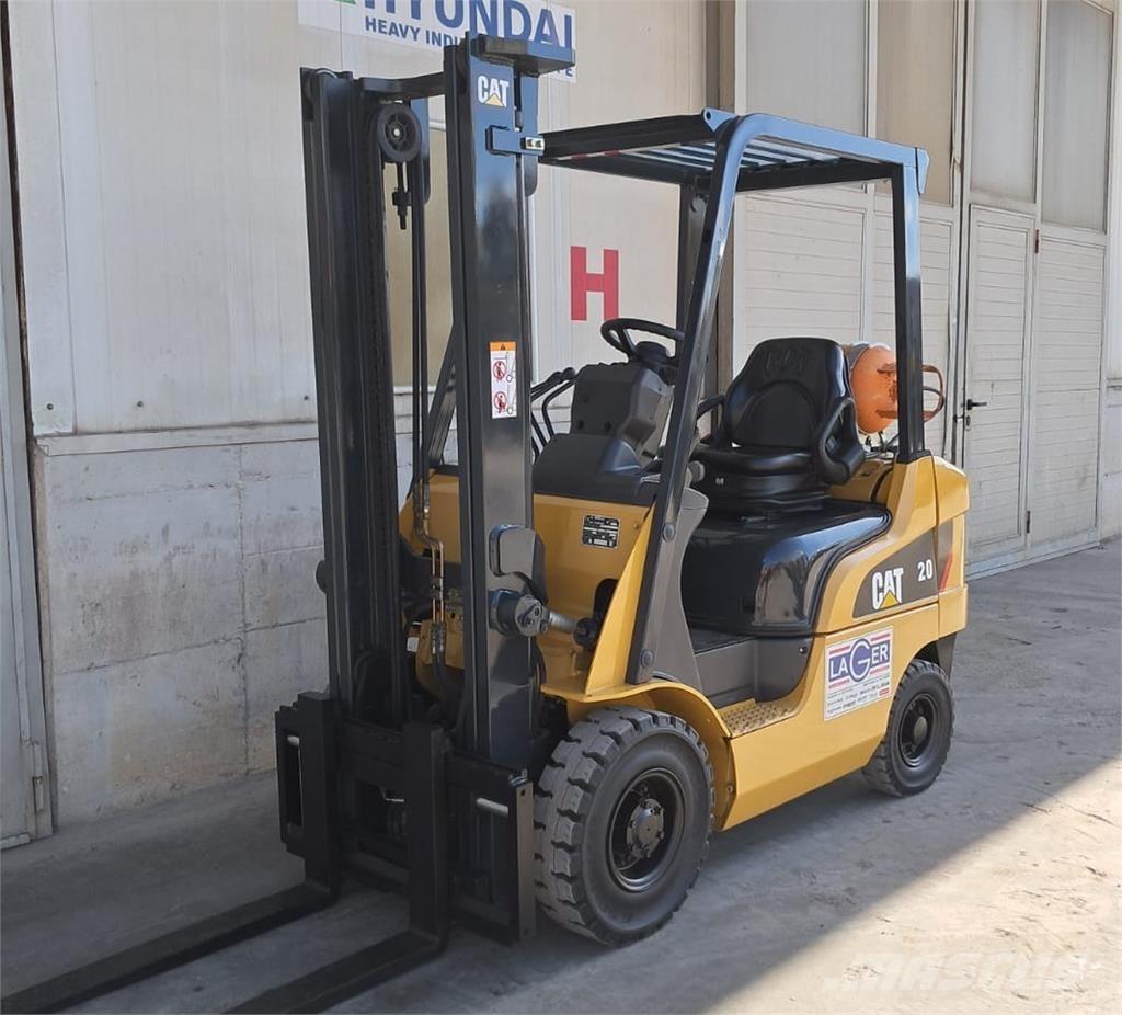 CAT GP20CN LPG trucks