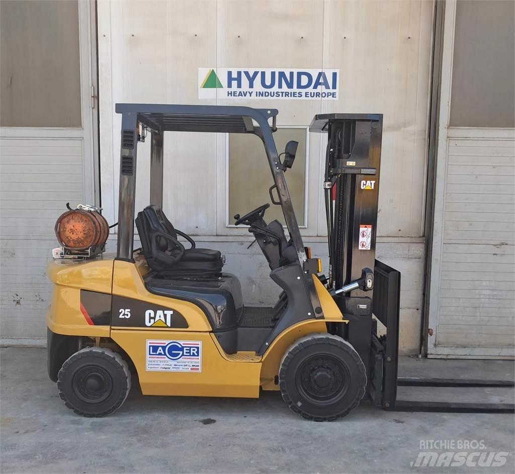 CAT GP25NT LPG trucks