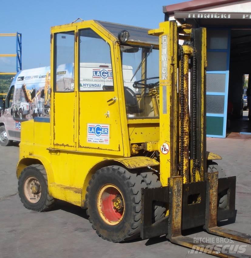 Fenwick DBPJ-405  92 Diesel Forklifts