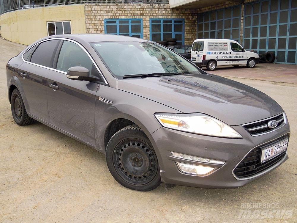 Ford Mondeo Automobiles / SUVS