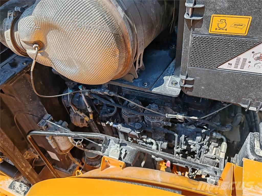 Hyundai HL970 Wheel Loaders