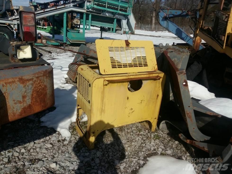 Komatsu WA470 Other