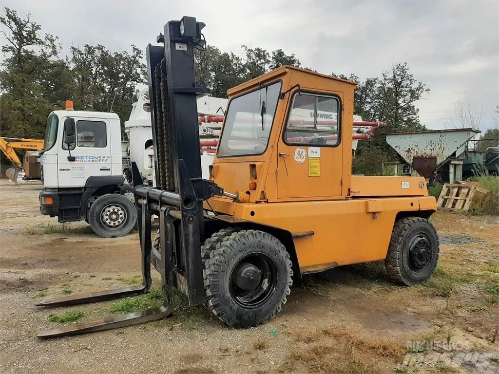 Litostroj V8 Diesel Forklifts
