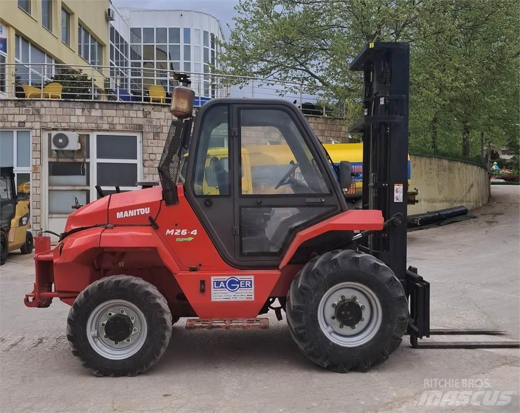Manitou M26 - 4 Diesel Forklifts