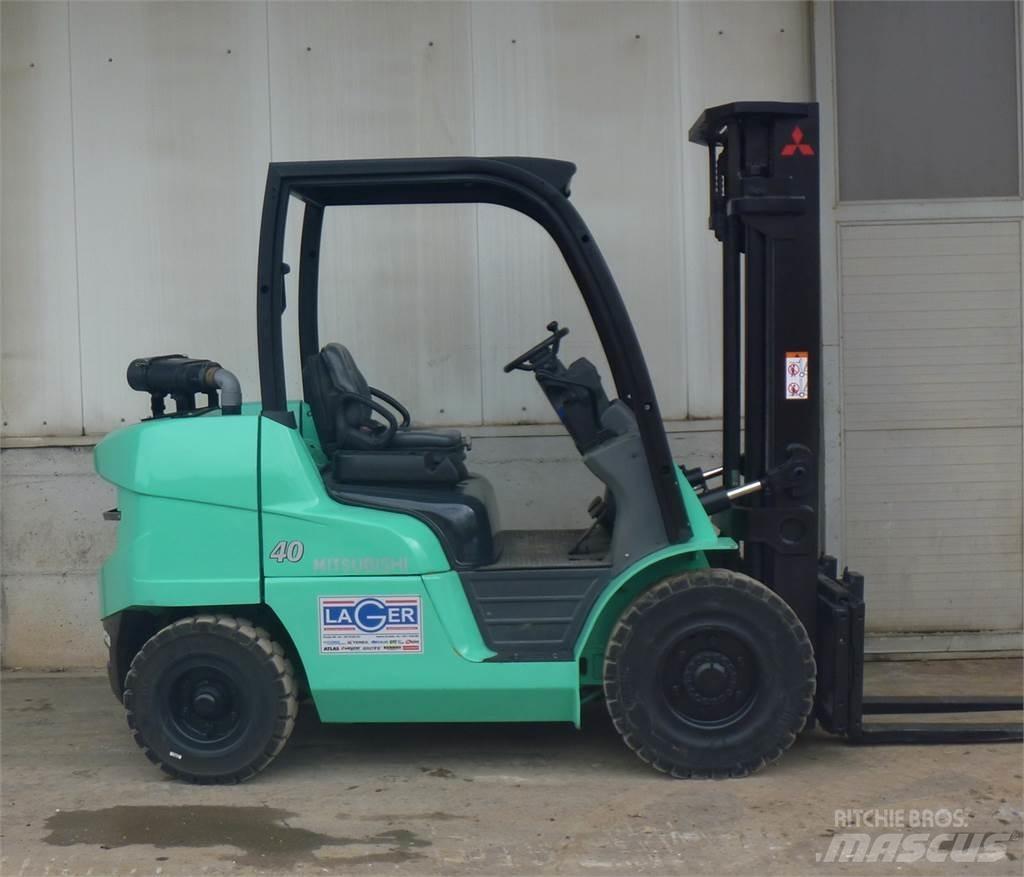 Mitsubishi FD40N Diesel Forklifts