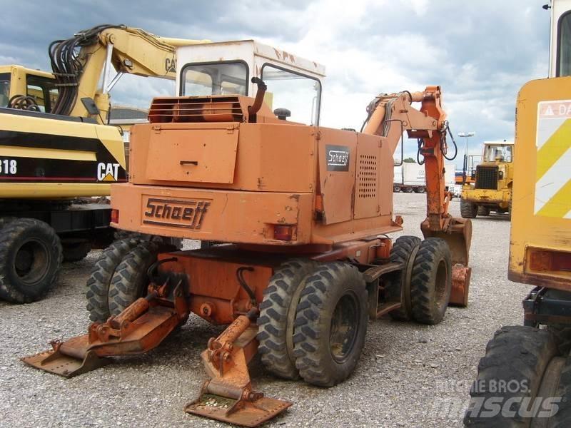 Schaeff HML 40 Wheeled Excavators