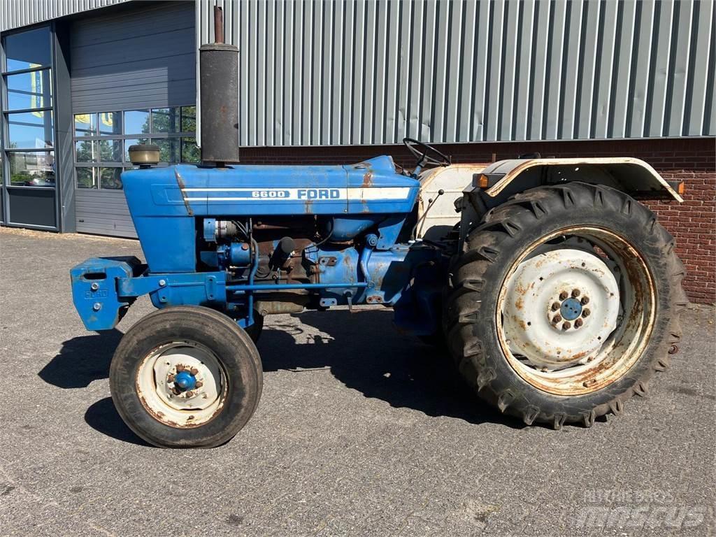 Ford 6600 Tractors